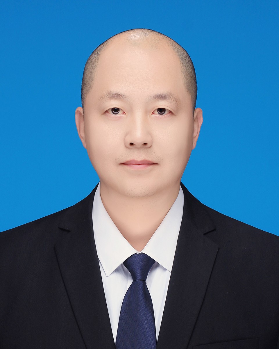 张洪
