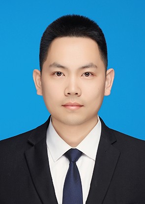 张楠